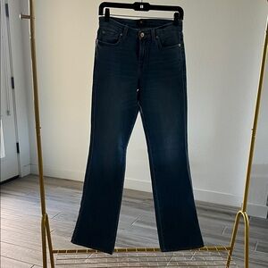 EUC! 7 For All Mankind Dark Blue Straight Leg Jeans